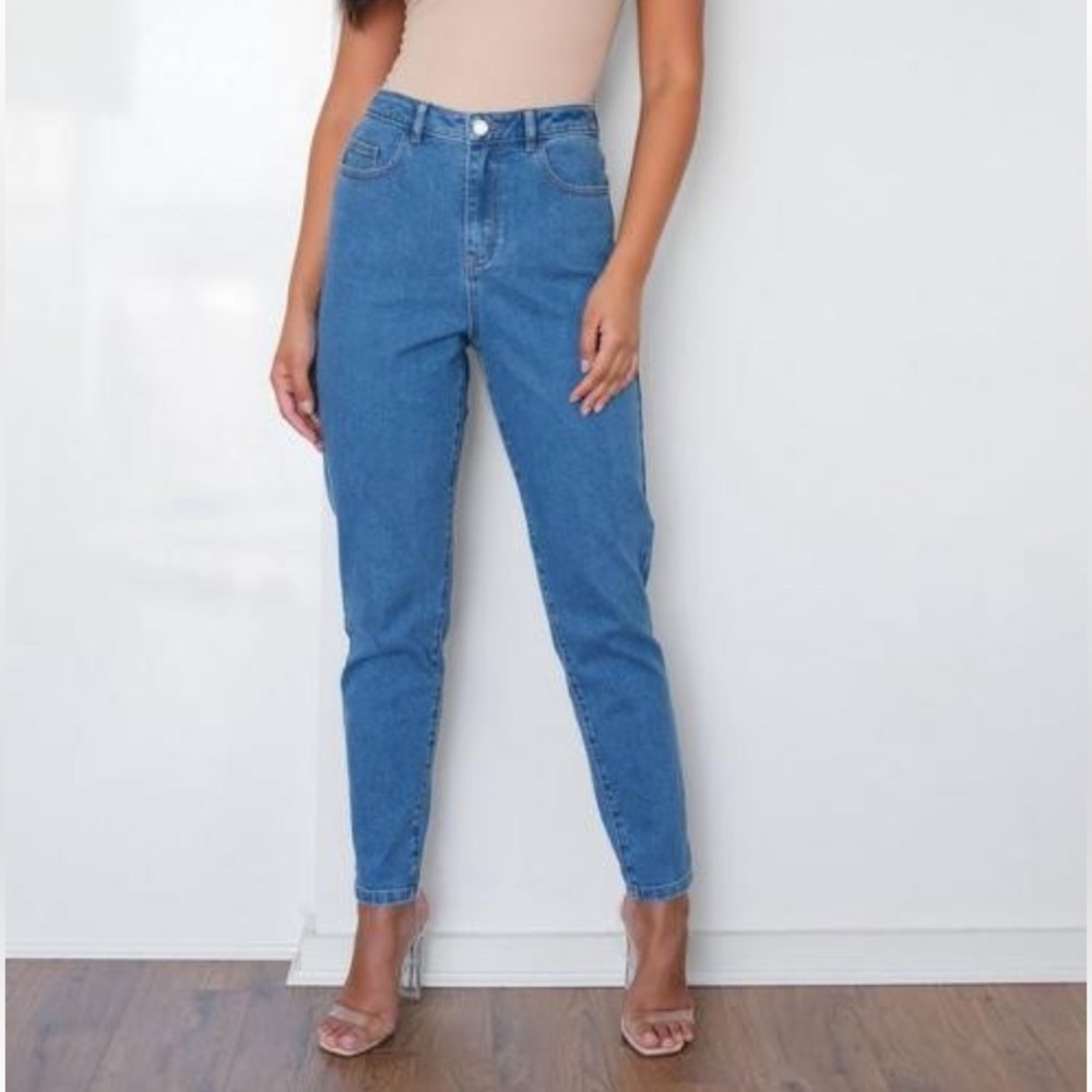 High Waisted Stretch Mom Jeans
